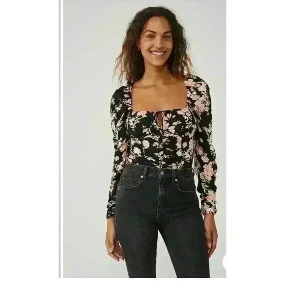 NWT $98 Free People Hilary Printed Top Size Large Black Combo Smock Puff Sleeve - Picture 4 of 6